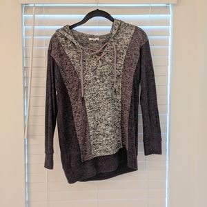 Soft and thin knit hooded sweater